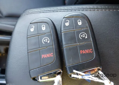 2024 Jeep Compass Limited 4X4 from USA, damaged, VIN 3C4NJDCN3RT164831